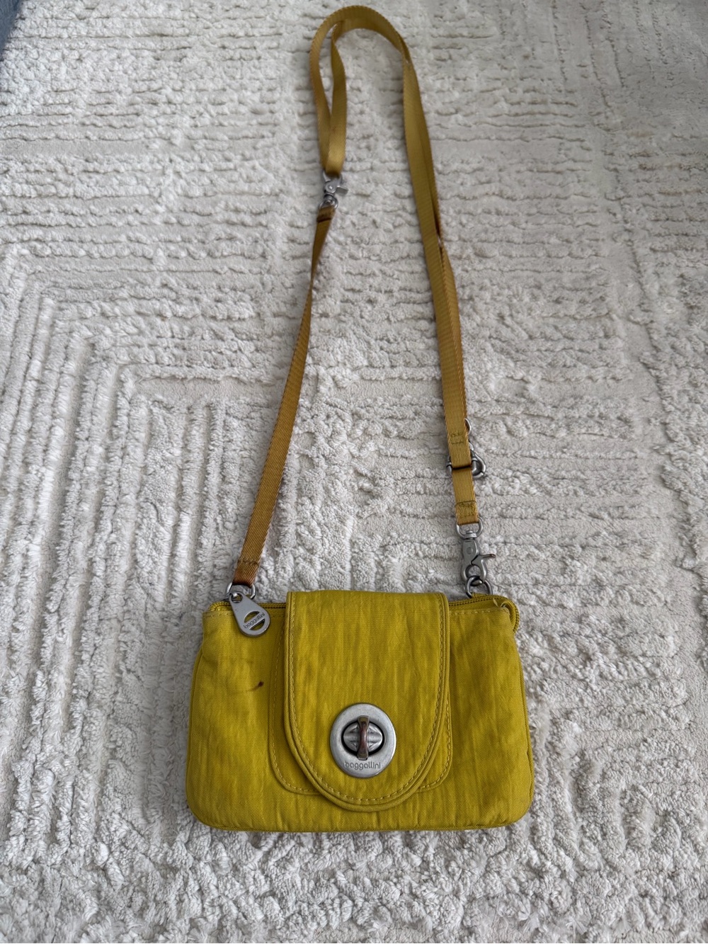 Baggallini Mustard Yellow Nylon Crossbody Shoulder Bag with Turn-Lock Closure